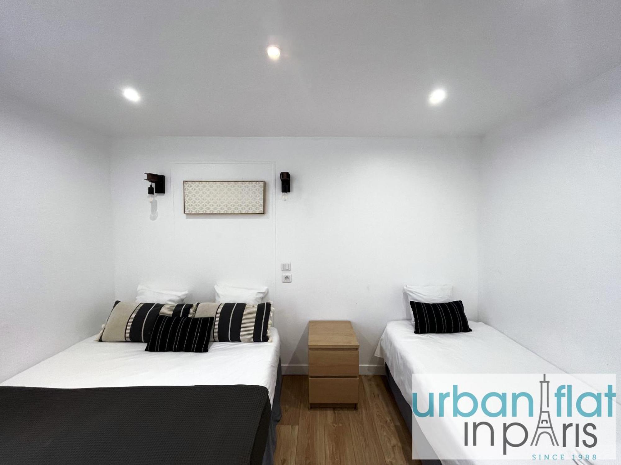 Apartment Urban Flat 14 - Charming 3 Bdr Flat In *