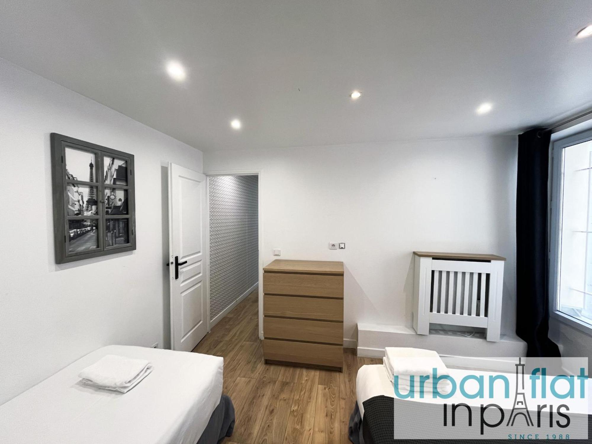 Apartment Urban Flat 14 - Charming 3 Bdr Flat In Paris